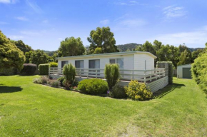 Huggins, Apollo Bay